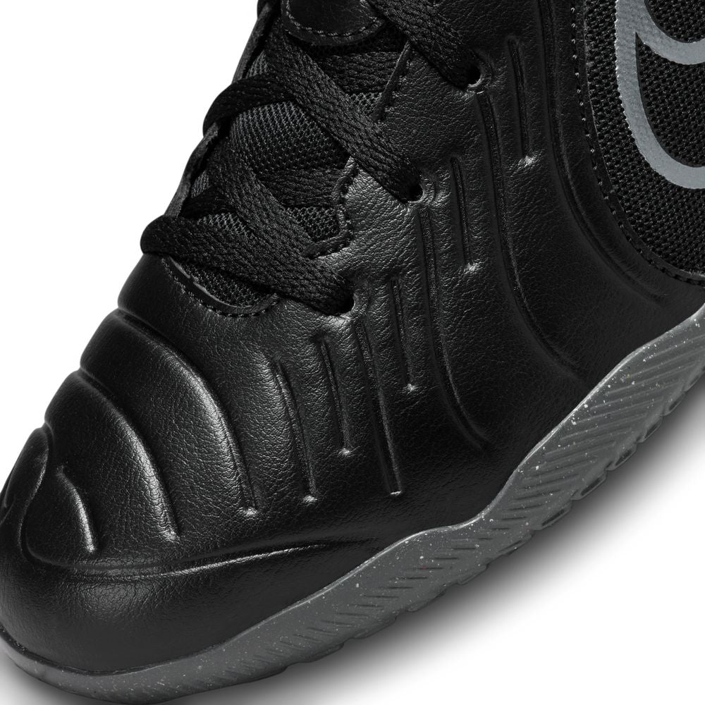 Nike Jr. Tiempo Legend 10 Club IC - Image 9