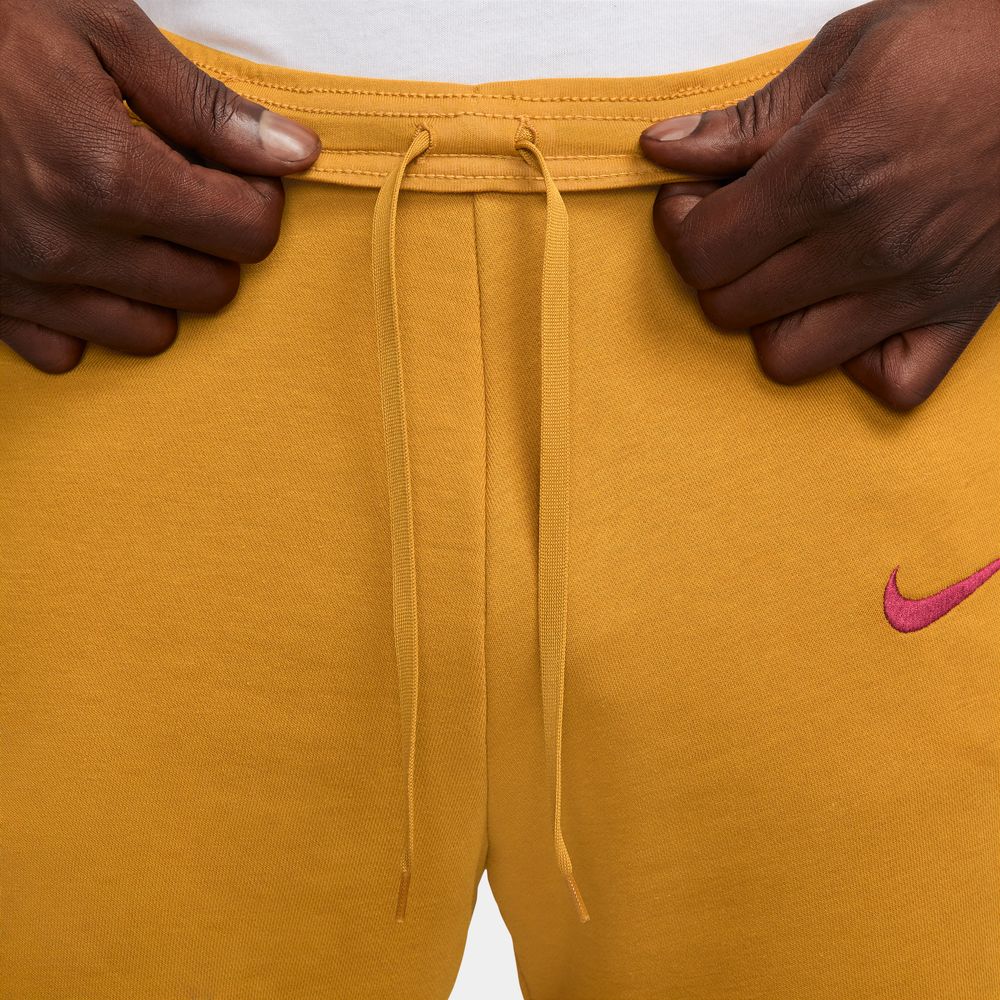 Nike Paris Saint-Germain 2023/24 Soccer French Terry Pants - Image 4