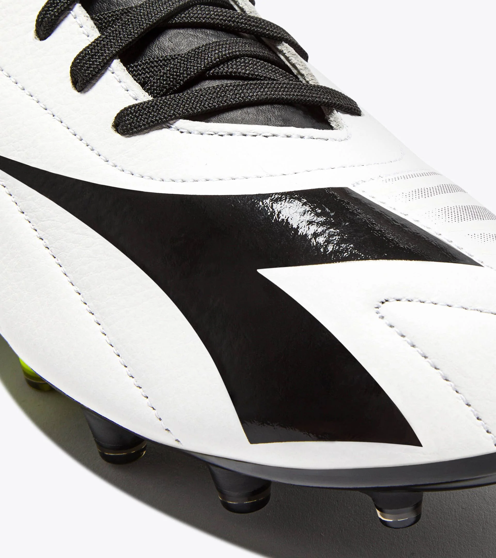 Diadora Maximus Icon ITA SLX FG - Image 4