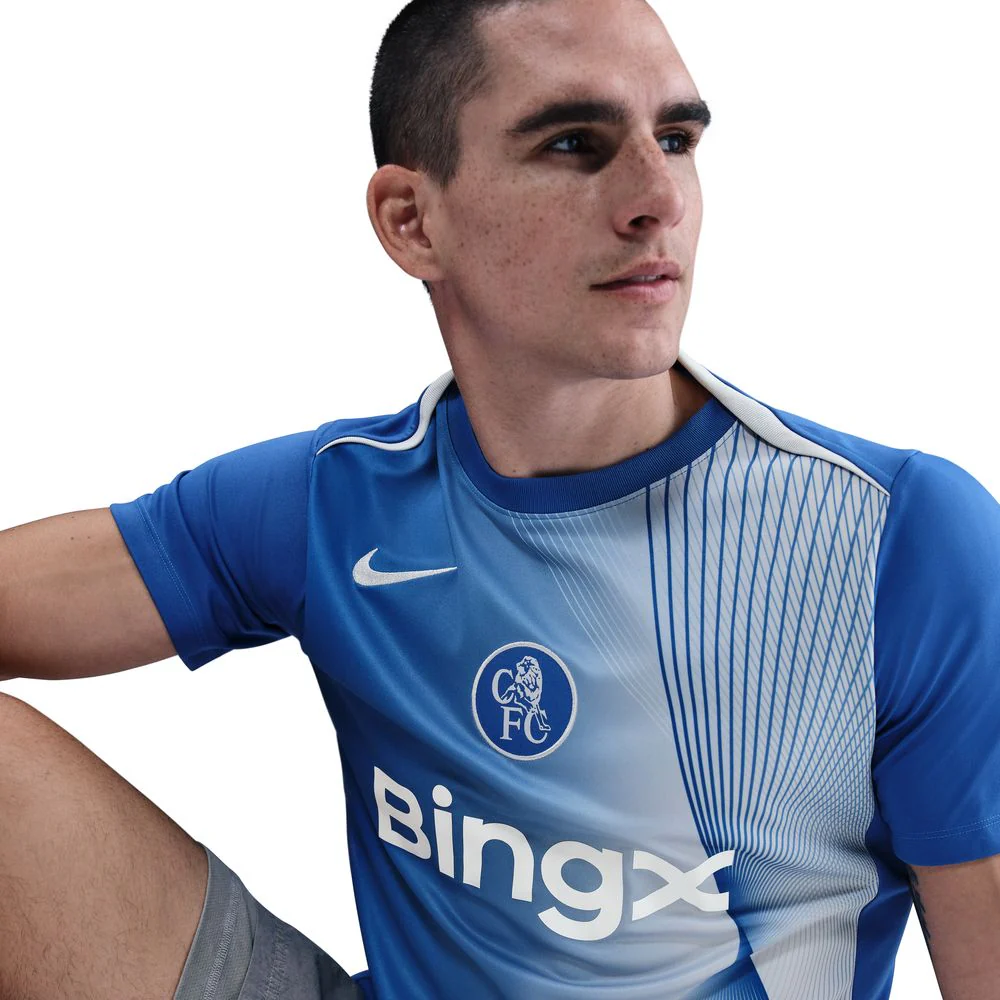 Nike Chelsea FC 2025/26 Academy Pro Short-Sleeve Third Pre-Match Top - Image 5