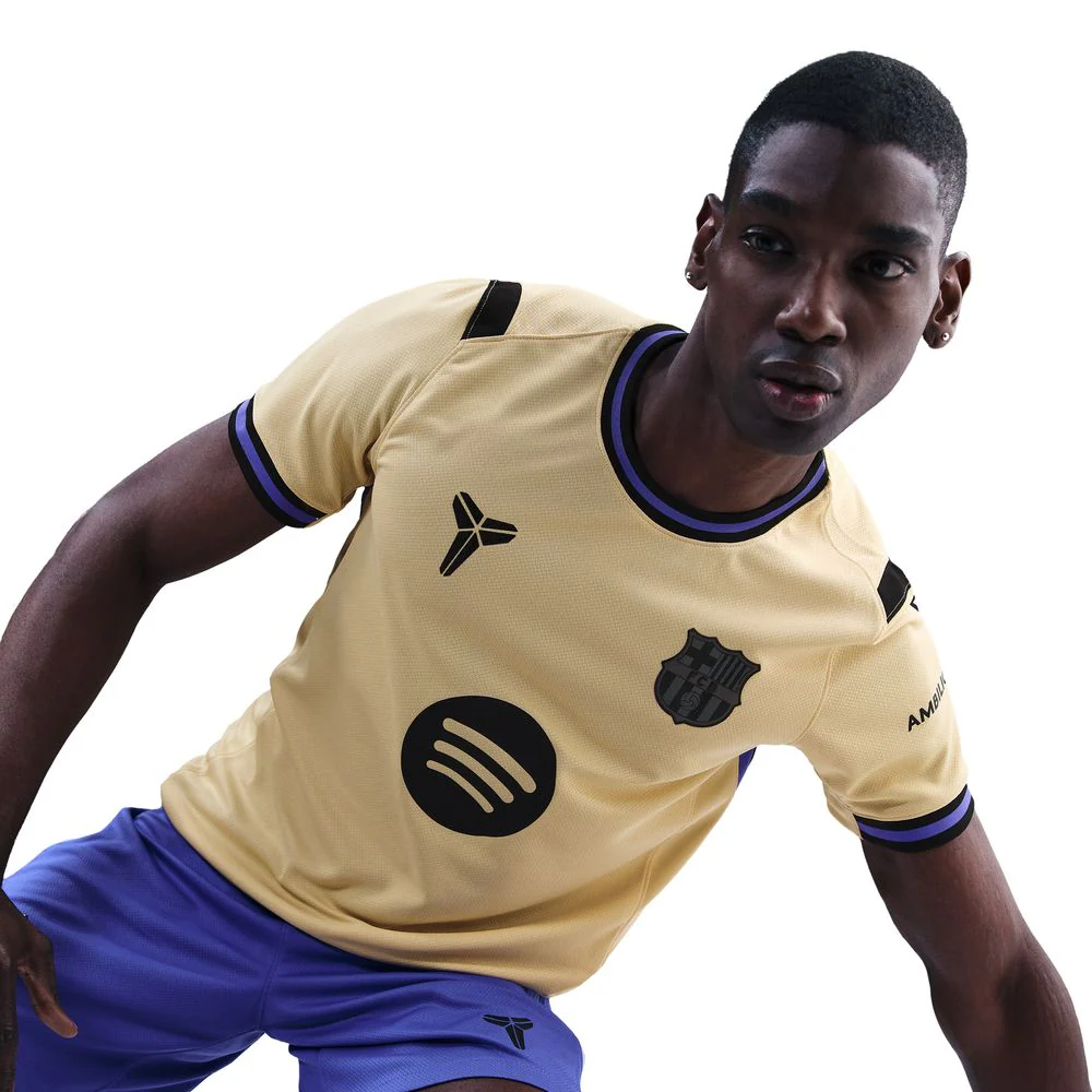 Nike FC Barcelona 2025/26 Stadium Away Jersey - Image 8