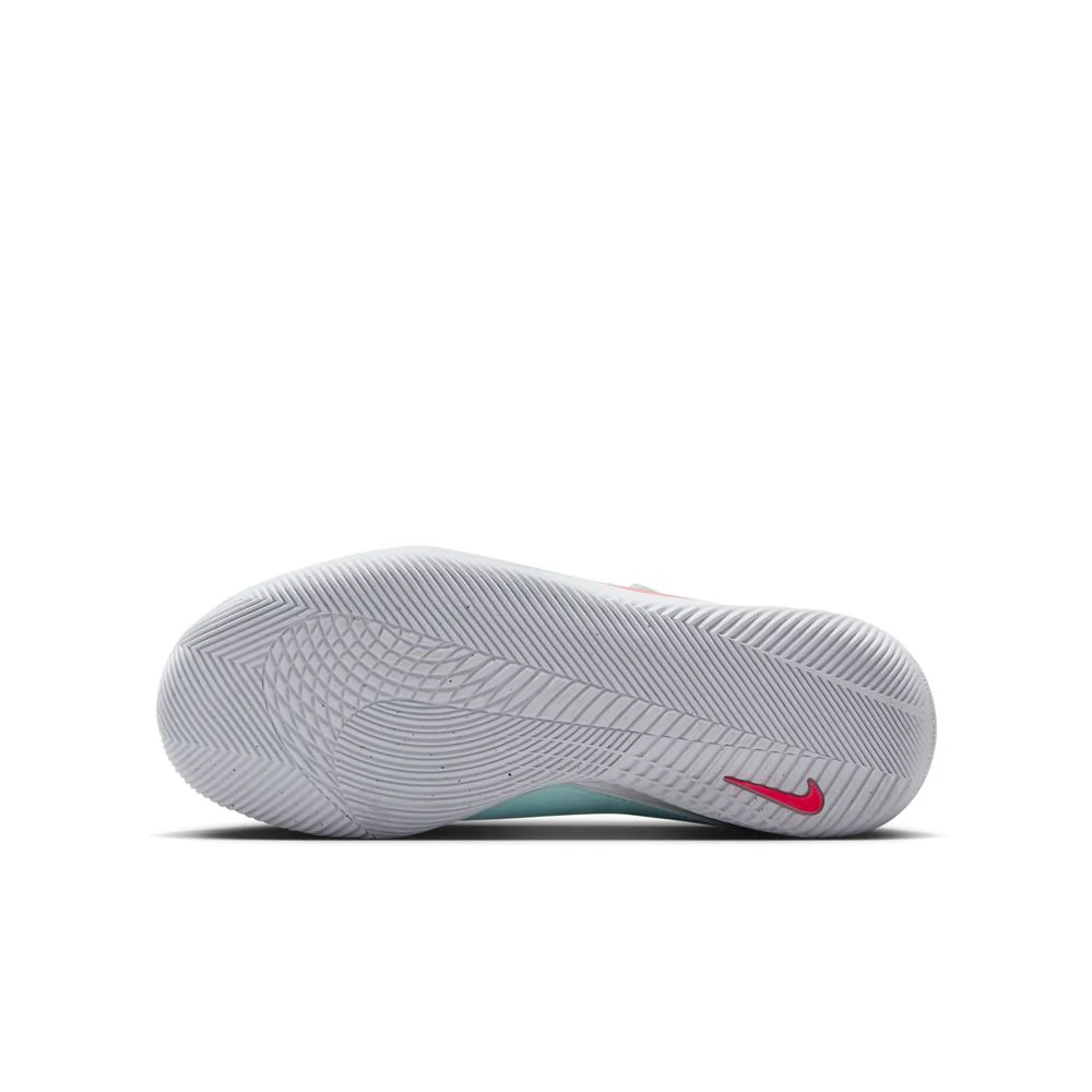 Nike Jr. Phantom GX 2 Club IC - Image 8