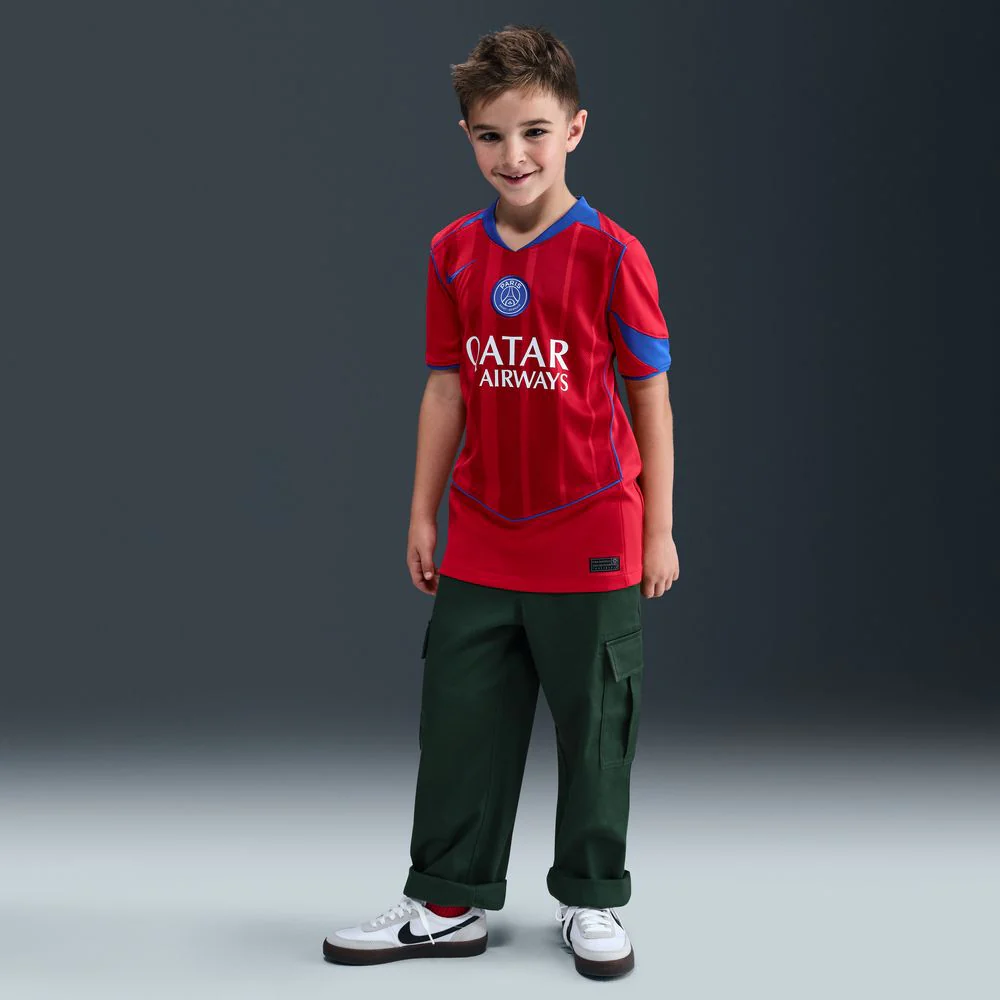Nike Paris Saint-Germain 2025/26 Dri-FIT Stadium Third Jersey - Image 9
