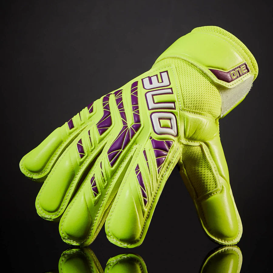 One Glove Jr. Apex Origin Goalkeeper Glove - Image 5