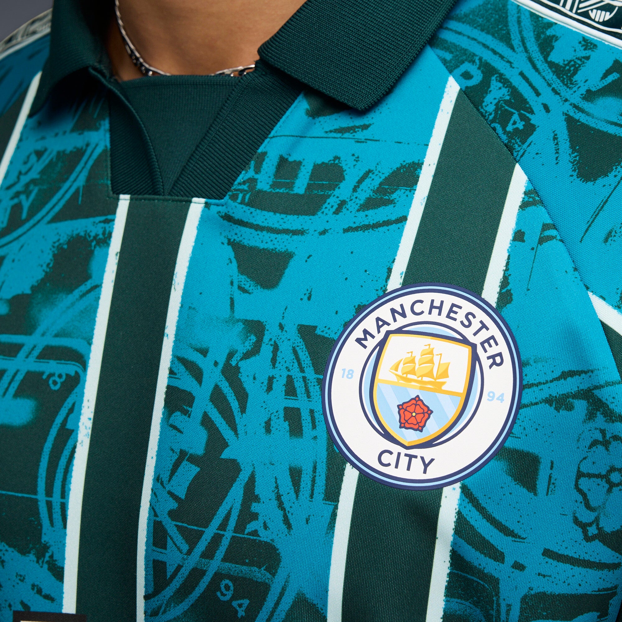 Puma Manchester City 2026 King Retro Jersey - Image 7